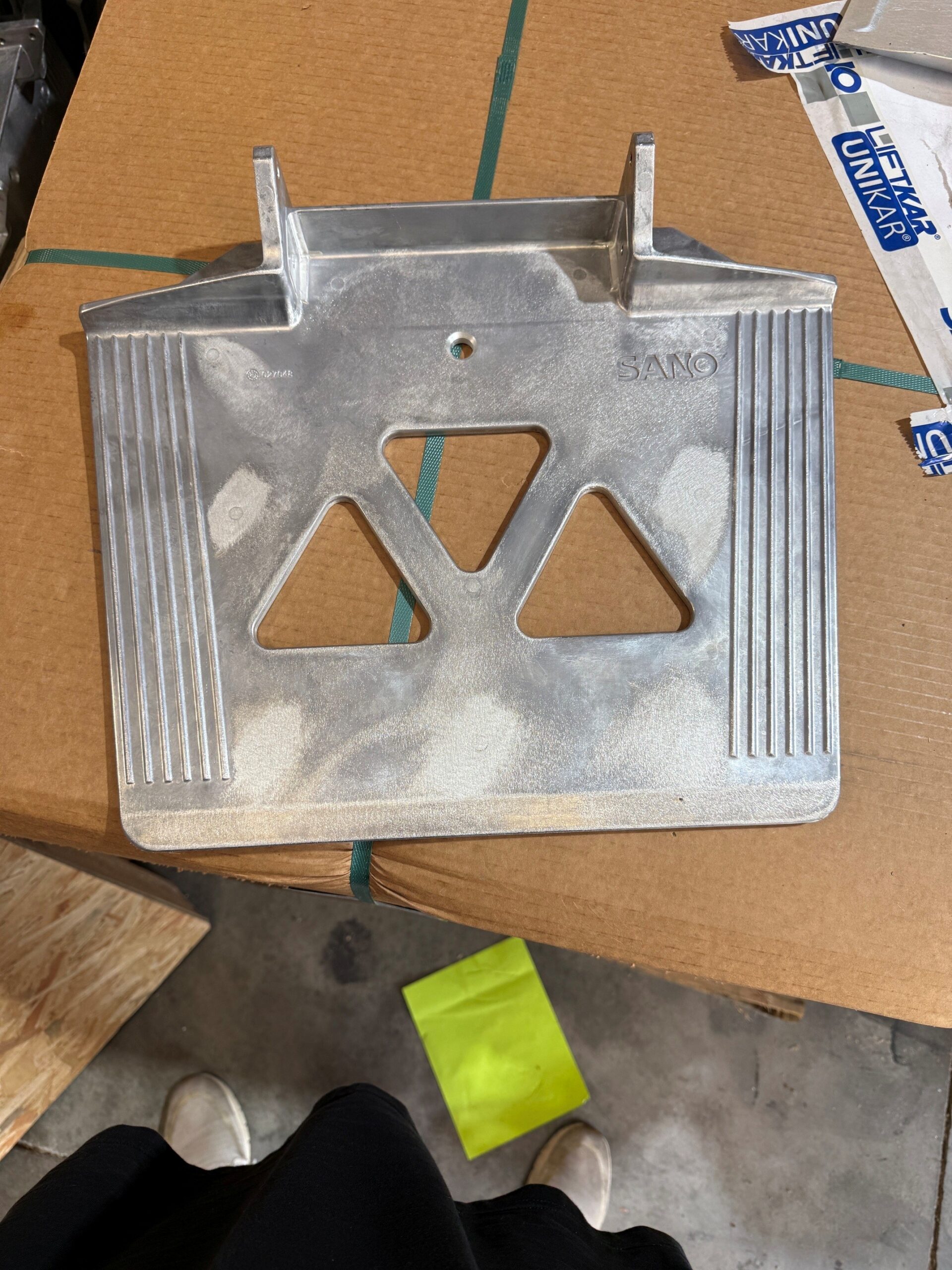 Large Standard Toe Plate (027048) - Image 2